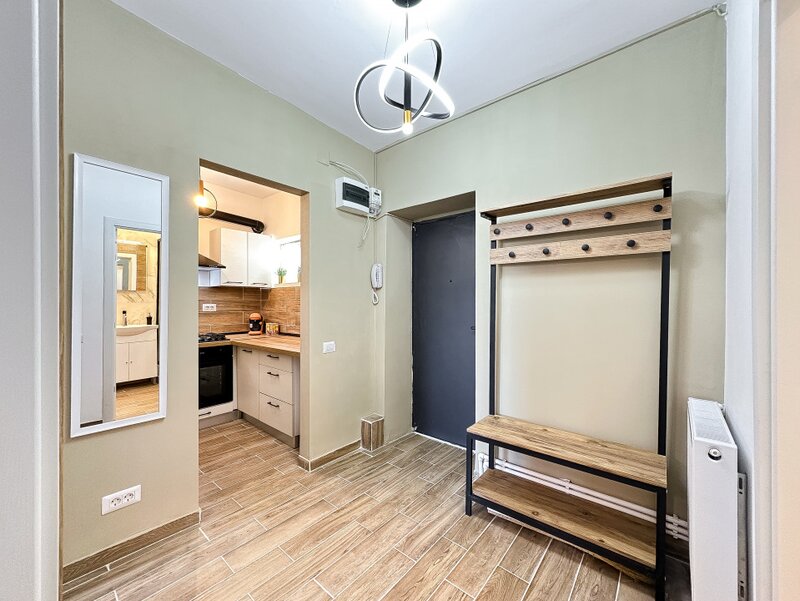 Bucurestii Noi, 2 cam. Pod Constanta, 5 min metrou Jiului. Renovat integral + centrala proprie!