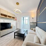2 cam. Pod Constanta, 5 min metrou Jiului. Renovat integral si centrala proprie!